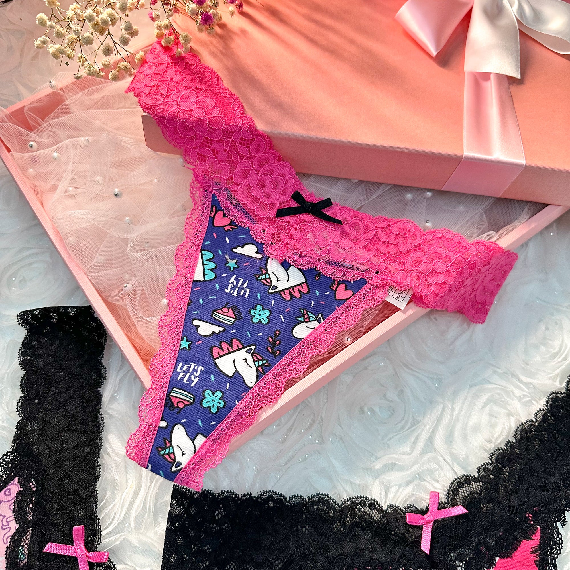 Cartoon Print T Back Lace Low Waist Cotton Seamless 3 Pack Thongs - Image 3