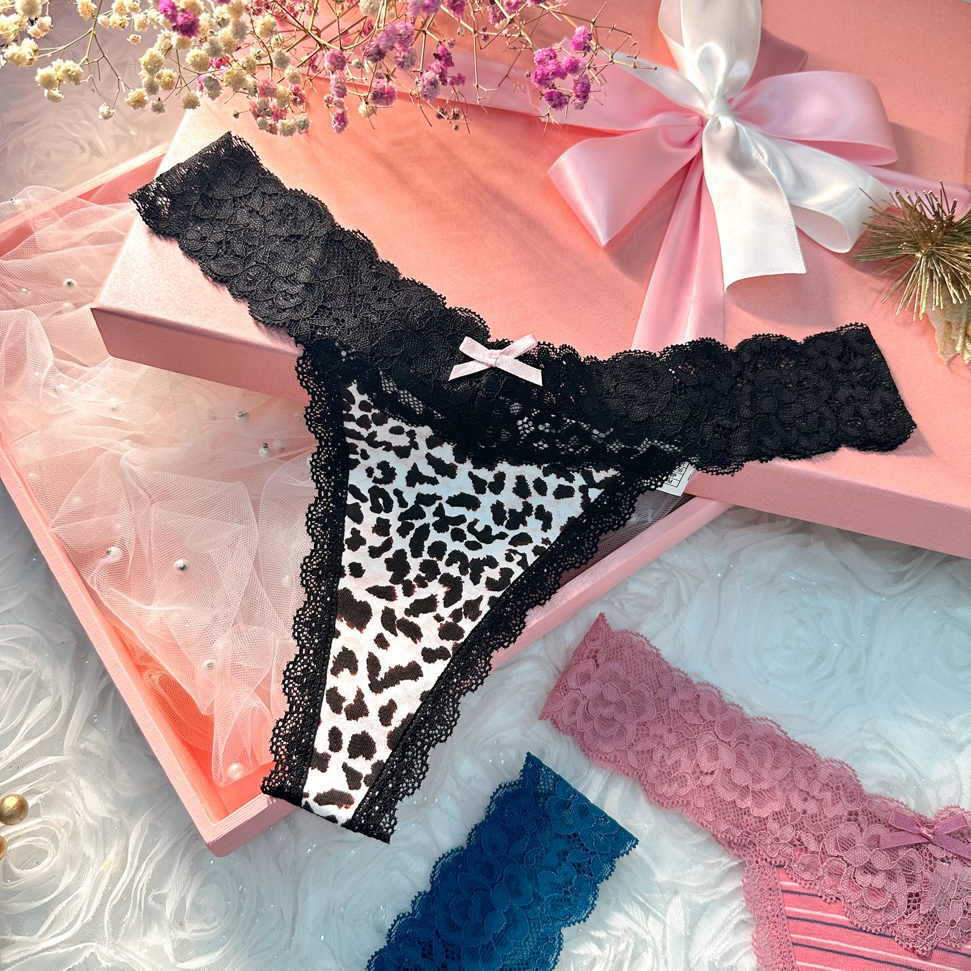 3 Pack T Back Lace Low Waist Cotton Seamless Thongs - Image 4
