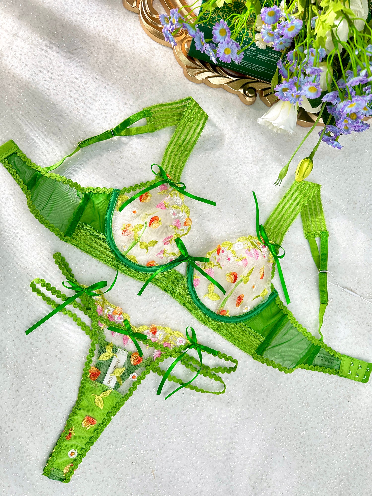 Garden Green Floral Lace Lingerie Set - Image 16